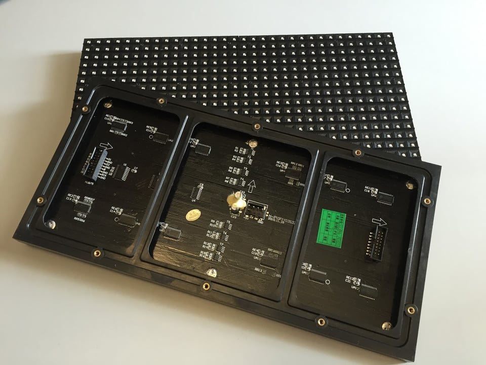 Figure 2 - Spare individual LED panel - showing power connectors and ...